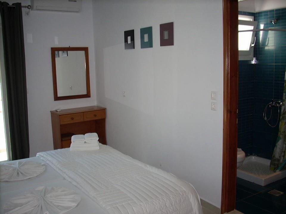 Sea Breeze 2 Apartments มัสติคารี ภายนอก รูปภาพ