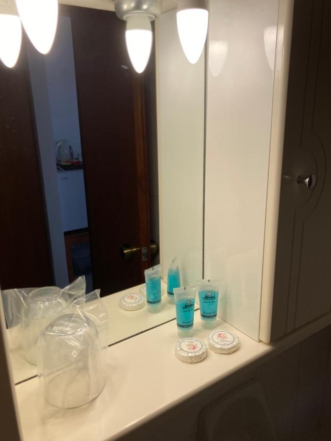 Sea Breeze 2 Apartments มัสติคารี ภายนอก รูปภาพ