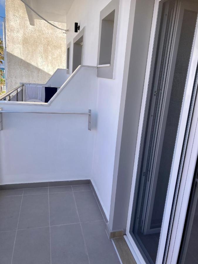 Sea Breeze 2 Apartments มัสติคารี ภายนอก รูปภาพ