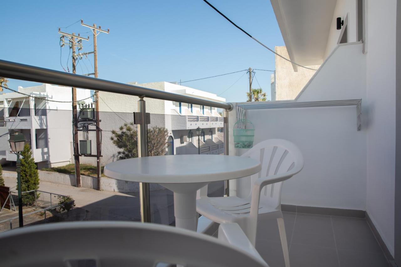 Sea Breeze 2 Apartments มัสติคารี ภายนอก รูปภาพ