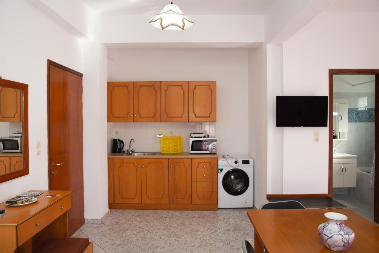 Sea Breeze 2 Apartments มัสติคารี ภายนอก รูปภาพ