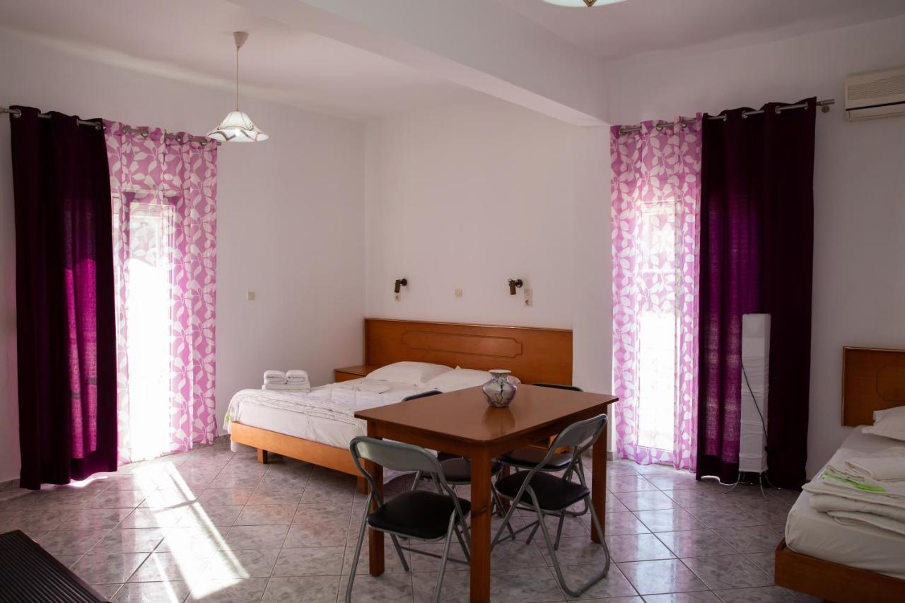 Sea Breeze 2 Apartments มัสติคารี ภายนอก รูปภาพ
